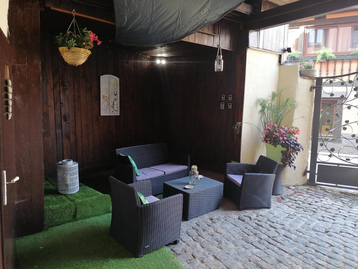 Gites Aux Fines Bulles D'Alsace Spa Privatif En Supplement Bergheim Exterior foto