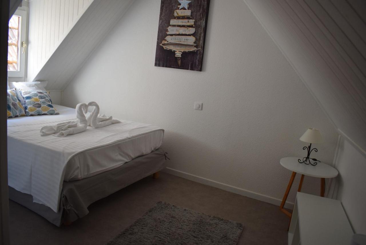 Gites Aux Fines Bulles D'Alsace Spa Privatif En Supplement Bergheim Exterior foto